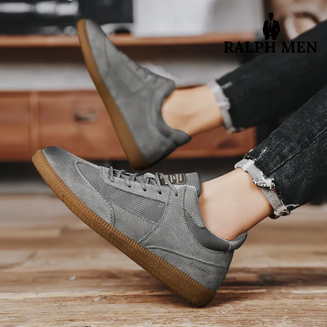 ZAPATILLAS DE CUERO HEIGHTBOOST STRATUS™